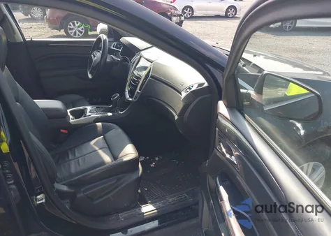 2015 Cadillac Srx Standard z USA, uszkodzony, nr VIN 3GYFNAE35FS641290